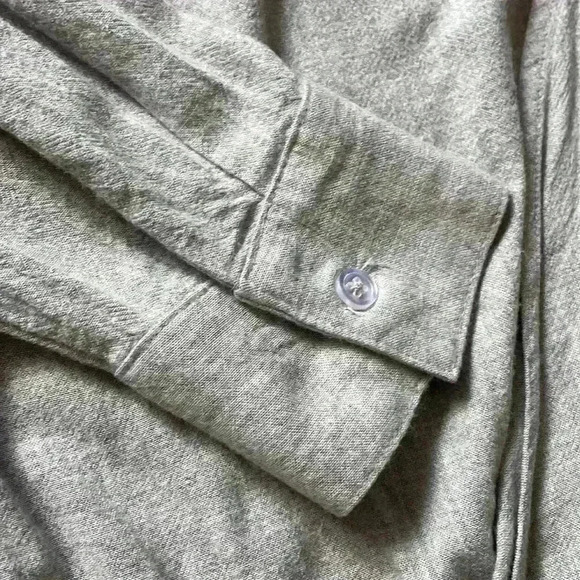 Anthropologie Cloth & Stone faux wrap v neck  top high low hemline - Picture 3 of 6